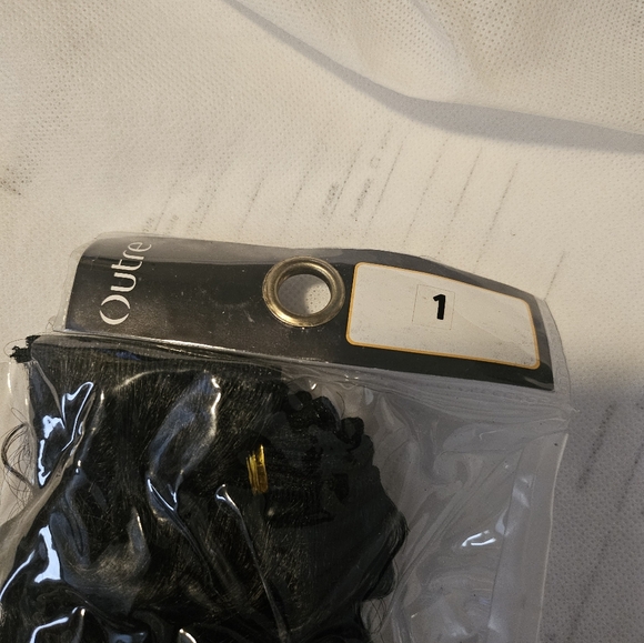 Hair - Picture 3 of 5